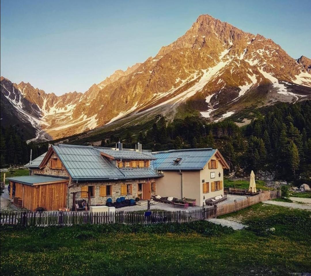 Haus Gfall Kaunertal Eksteriør bilde