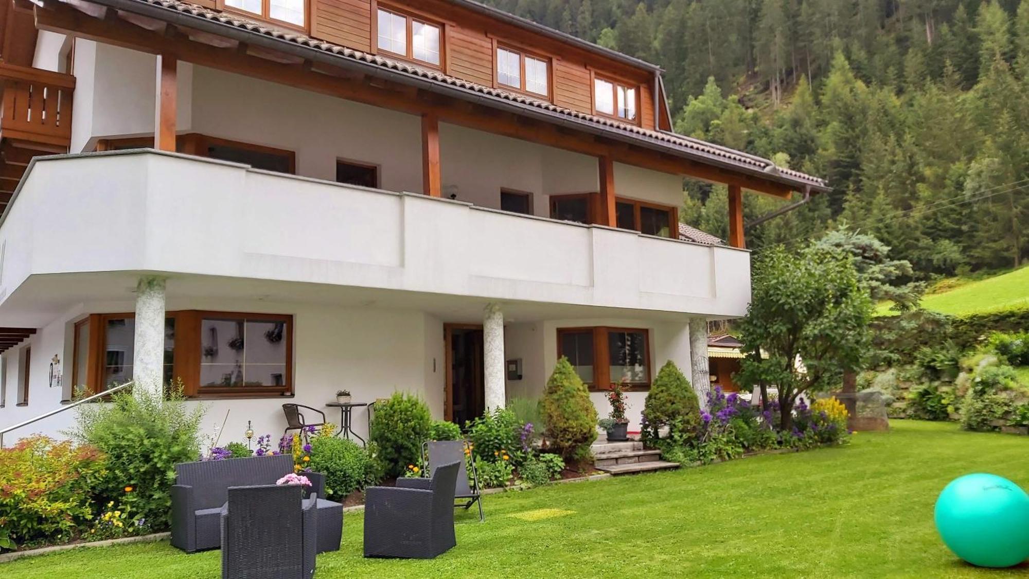 Haus Gfall Kaunertal Eksteriør bilde